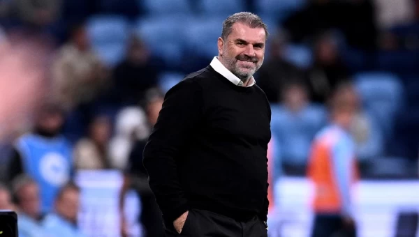 Ποστέκογλου: “Απολαμβάνω κάθε μέρα στο Λονδίνο, ζούμε το όνειρο”