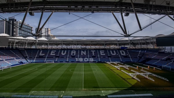 Β' Ισπανίας: Λεβάντε - Σανταντέρ με τιμή στο 2.32!