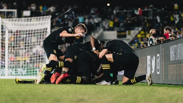 MLS: Κολόμπους-Λος Αντζελες, θρόνος για έναν!