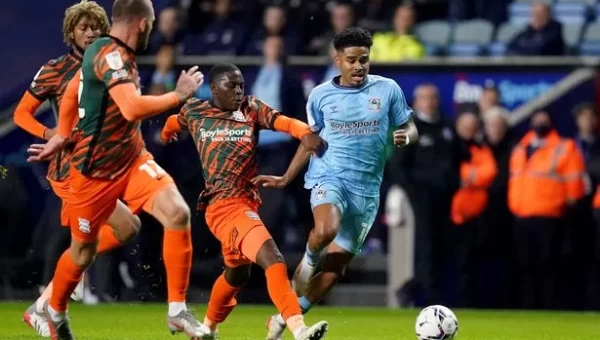 Τσάμπιονσιπ: Κόβεντρι-Μπέρμιγχαμ, να αποσπαστούν από τον κίνδυνο