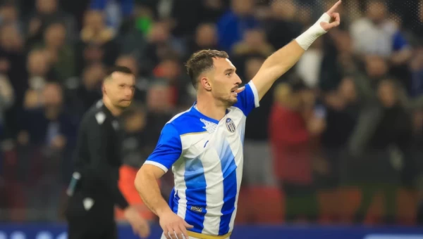 Α' Ρουμανίας: Mάχες... play off
