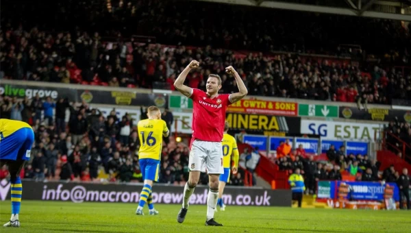 Λιγκ2: Ντέρμπι με φαβορί στην Ουαλία