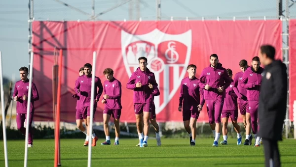 Πιεσμένες Σεβίλλη και Μπαρτσελόνα