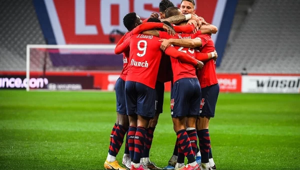 Διπλό με Over η Λιλ