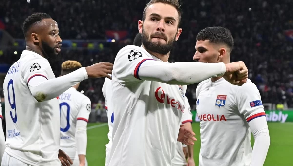 Διπλό με Over για Λυών!