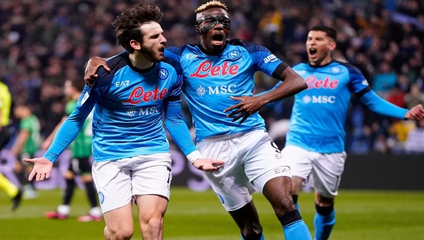 Με Νάπολι και Μπράγκα!