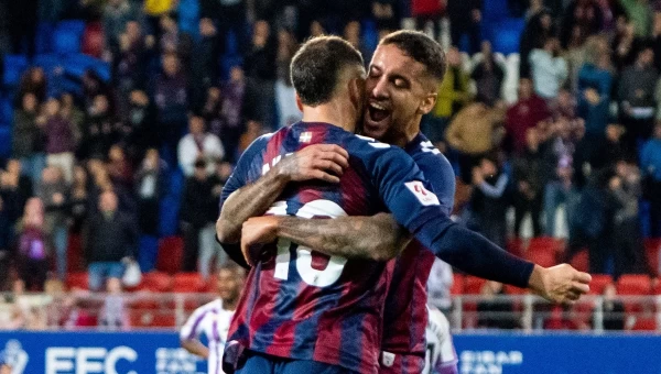 Β' Ισπανίας: Η Εϊμπάρ και το Μπούργος - Φερόλ!