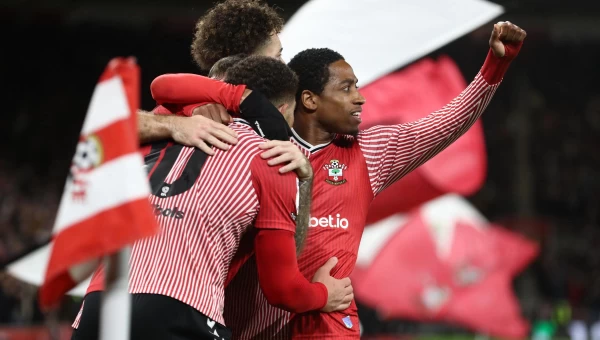 Championship Αγγλίας: Με τις έδρες και τα γκολ