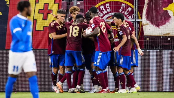 Conference League: Βικτόρια Πλζεν - Σερβέτ, όλα ανοιχτά!