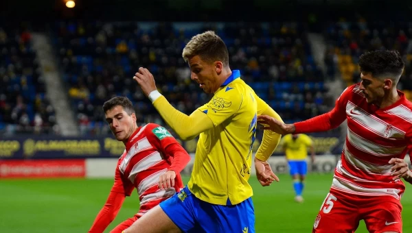 Α' Ισπανίας: Κάντιθ - Γρανάδα, μάχη παραμονής!