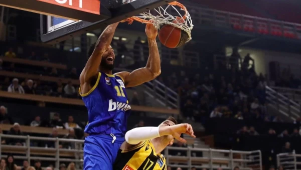 Φρέναρε την ΑΕΚ το Περιστέρι