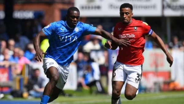 Λιγκ2: Σάλφορντ - Στόκπορτ, διπλό -και- βάσει κινήτρου