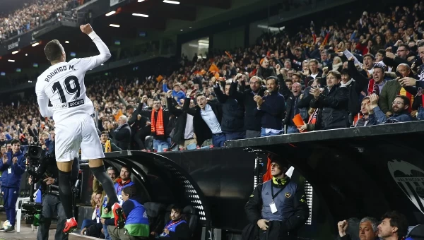 Η δυνατή στην έδρα της Βαλένθια