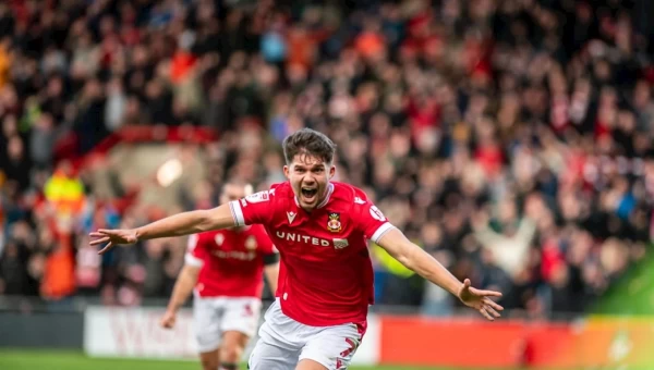 Λιγκ 2 Αγγλίας: Μαίνεται ο πόλεμος