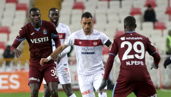 Α' Τουρκίας: Τράμπζονσπορ - Σίβασπορ, χωρίς κόσμο με φόντο την Ευρώπη