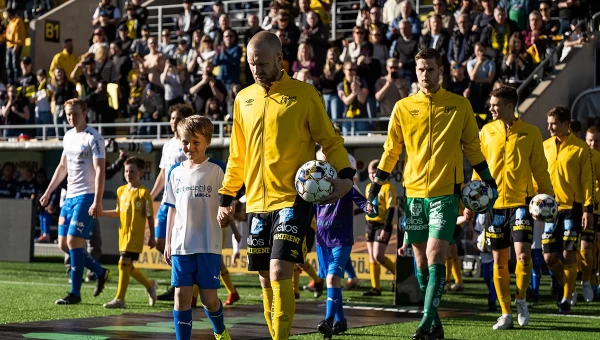 Α' Σουηδίας: Στήριξη σε Βάρναμο και Τζουργκάρντεν