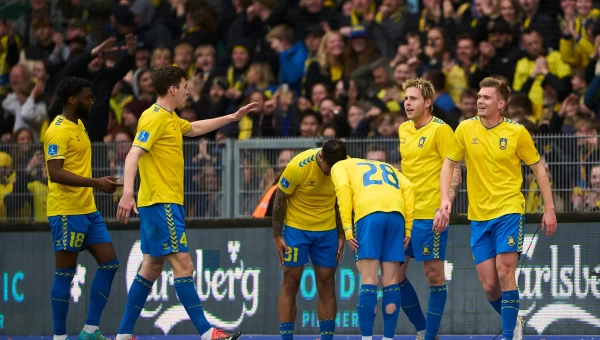 Α' Δανίας: Παίρνουν τις νίκες τα ισχυρά φαβορί