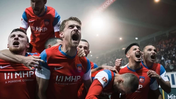 Καλοπληρωμένη δυάδα