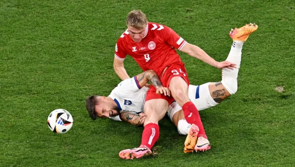 Δανία-Σερβία 0-0: Πρόκριση με... σκληρό μέταλλο [vid]