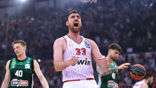 Ολυμπιακός-Παναθηναϊκός 92-86: Μία νίκη από τον τίτλο οι «ερυθρόλευκοι»! [vid]