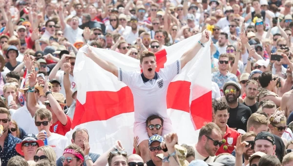 Παρασκευή στο 2.05!