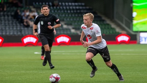 Ανεβαίνει η Σόγκνταλ