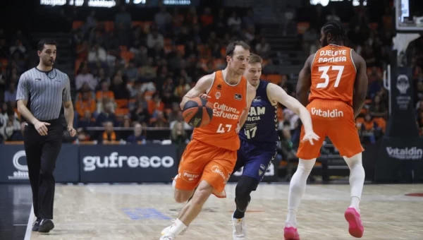 ACB: Φαβορί η Βαλένθια για ημιτελικά