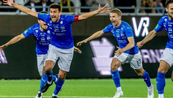 Προκριματικά Champions League: Κλάκσβικ-Ντιφερντάνζ, «μπαρουτοκαπνισμένοι» και οι δύο