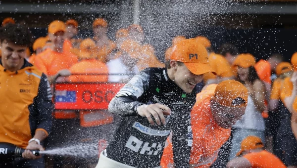 Γκραν Πρι Αζερμπαϊτζάν: Νικητής ο Πιάστρι, πήρε κεφάλι η McLaren!