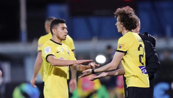 «Διπλά» με γκολ