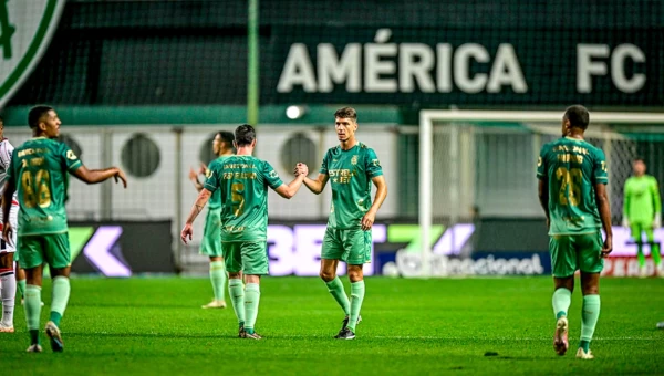 Διπλό για Αμέρικα Μινέιρο