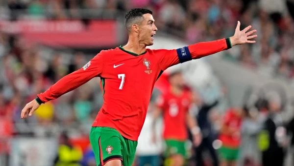 Κριστιάνο... ανατροπής για την Πορτογαλία, τεσσάρα με 10 παίκτες για την Ισπανία