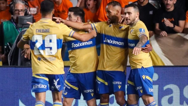 Α' Κύπρου: Καθαρίζουν τα φαβορί