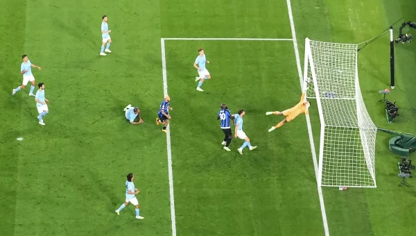 «Κομπιούτερ» η Μάντσεστερ Σίτι!