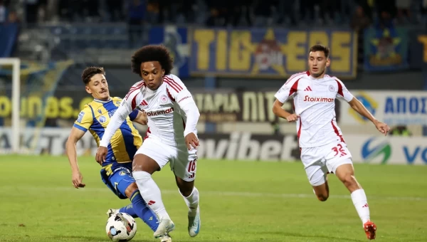 Νέο σοκ στον Ολυμπιακό - Έναν μήνα εκτός ο Γουίλιαν