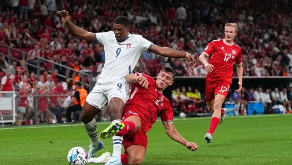Nations League: Ελβετία - Δανία, παιχνίδι στο 3.30!