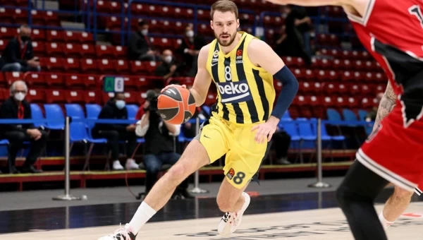 Με Φενέρ και Εφές