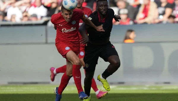 Bundesliga: Ηχηρές γκέλες για Λεβερκούζεν και Ντόρτμουντ