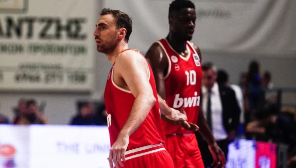 Εύκολο πέρασμα του Ολυμπιακού από την Καρδίτσα