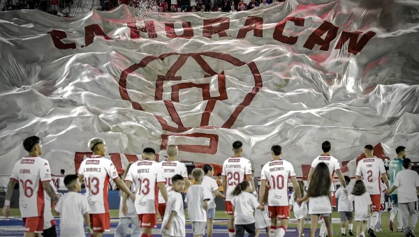 Αργεντινή: Η Ουρακάν και η ανεβασμένη Ντιφένσα Χουστίσια