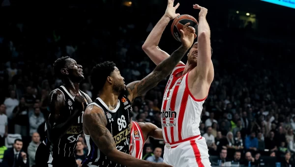 Πέταξαν την ευκαιρία οι Ερυθρόλευκοι