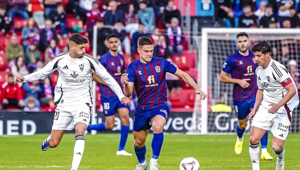 Β' Ισπανίας: Ελντένσε - Ουέσκα με βάση το 2.15