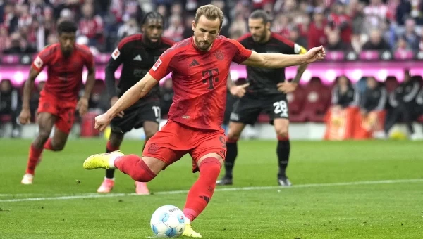 Bundesliga: Νίκη με πρωταγωνιστή τον Κέιν