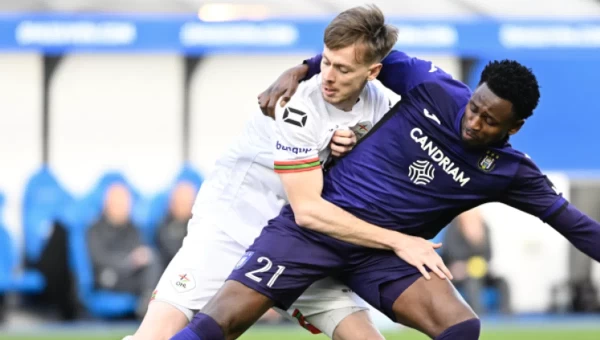 Με Αντερλεχτ και Λουγκάνο