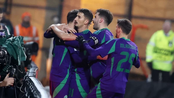 Νιου Σεντς-Παναθηναϊκός 0-2: «Βλέπει» το εισιτήριο!