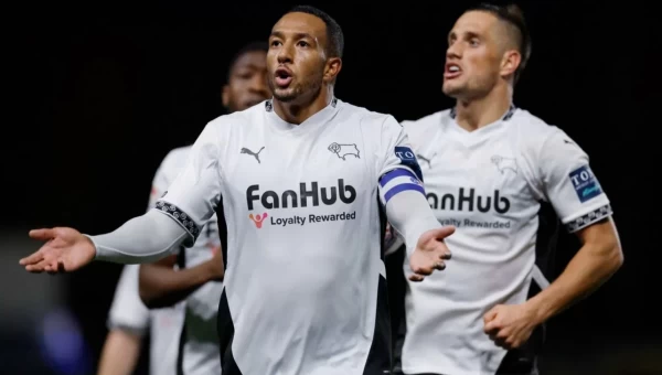 Championship: Ντέρμπι - Πόρτσμουθ, δείχνει διεύρυνση του σερί η παράδοση