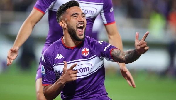 Ανώτεροι οι “βιόλα”