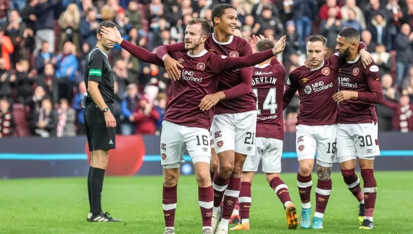 Conference League: Χαρτς - Πετροκούμπ, ή τώρα ή ποτέ! 