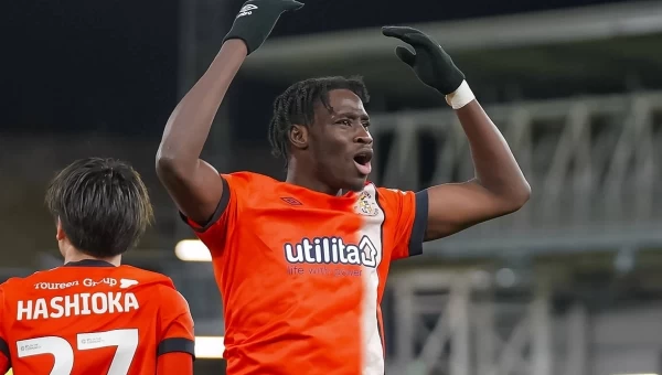 Championship: Λούτον - Ντέρμπι, θα μιλήσει η έδρα!