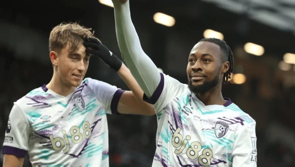 Πάρτι της Μπόρνμουθ στο "Ολντ Τράφορντ"!